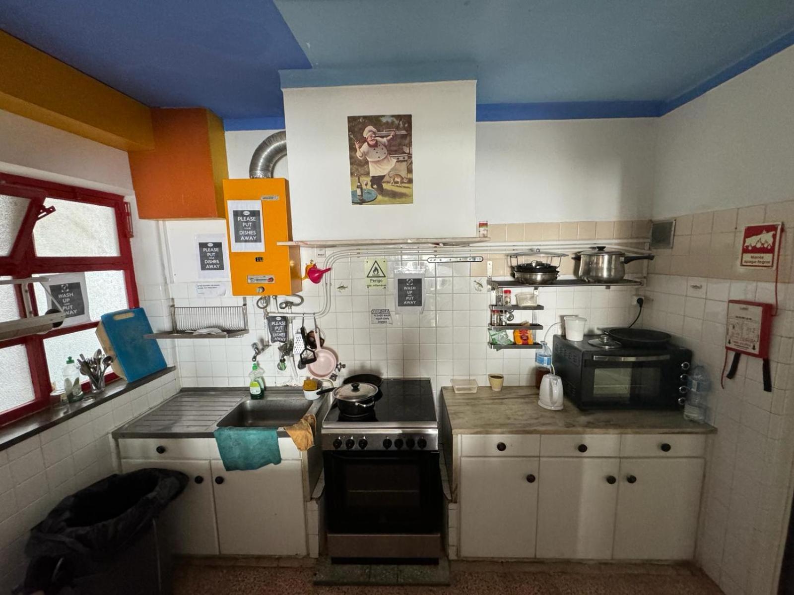 Lagos Central Hostel エクステリア 写真