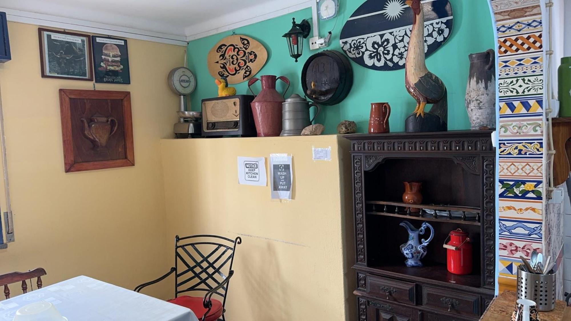 Lagos Central Hostel エクステリア 写真